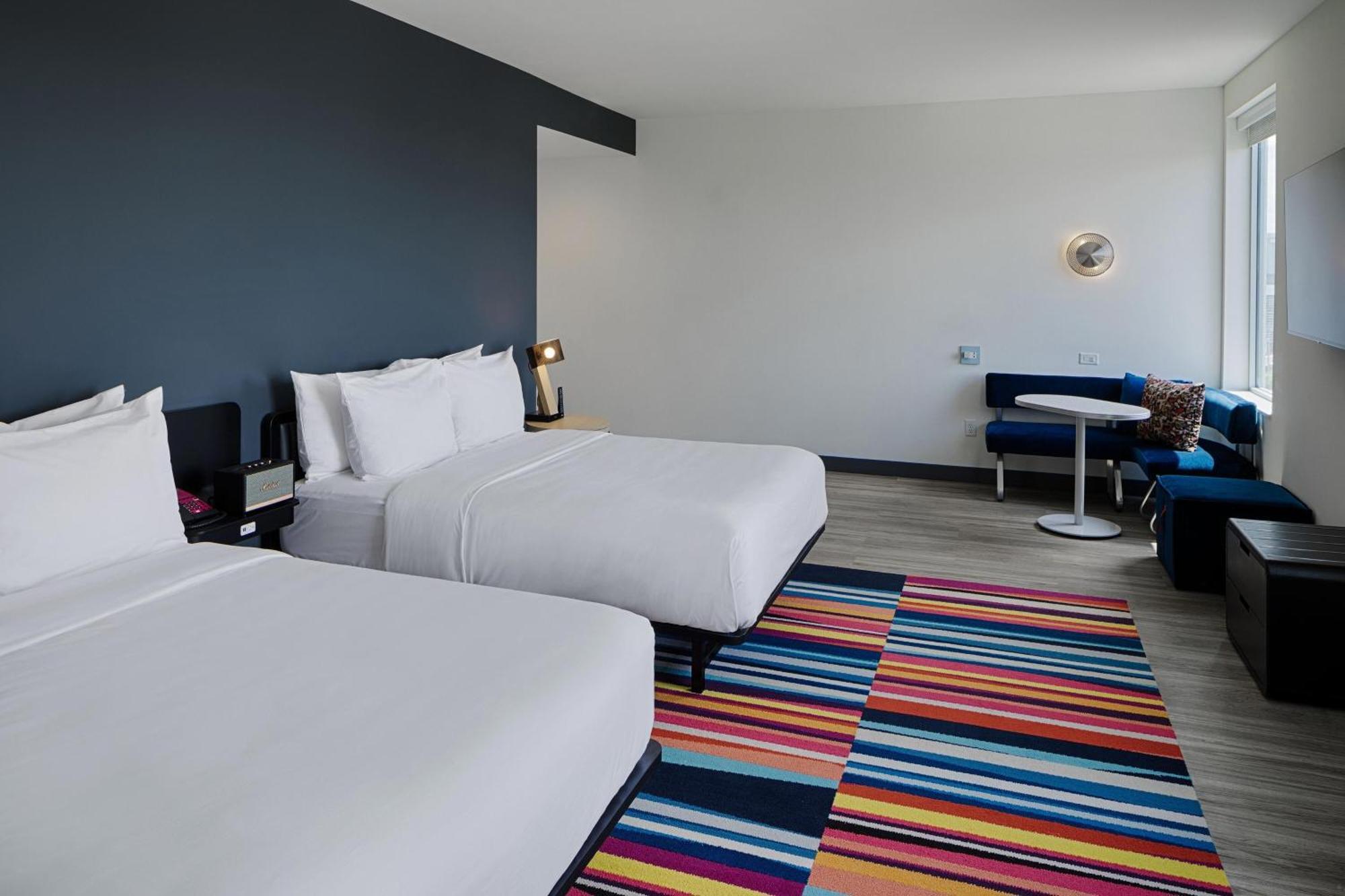 Aloft Columbus Hotel Exterior photo