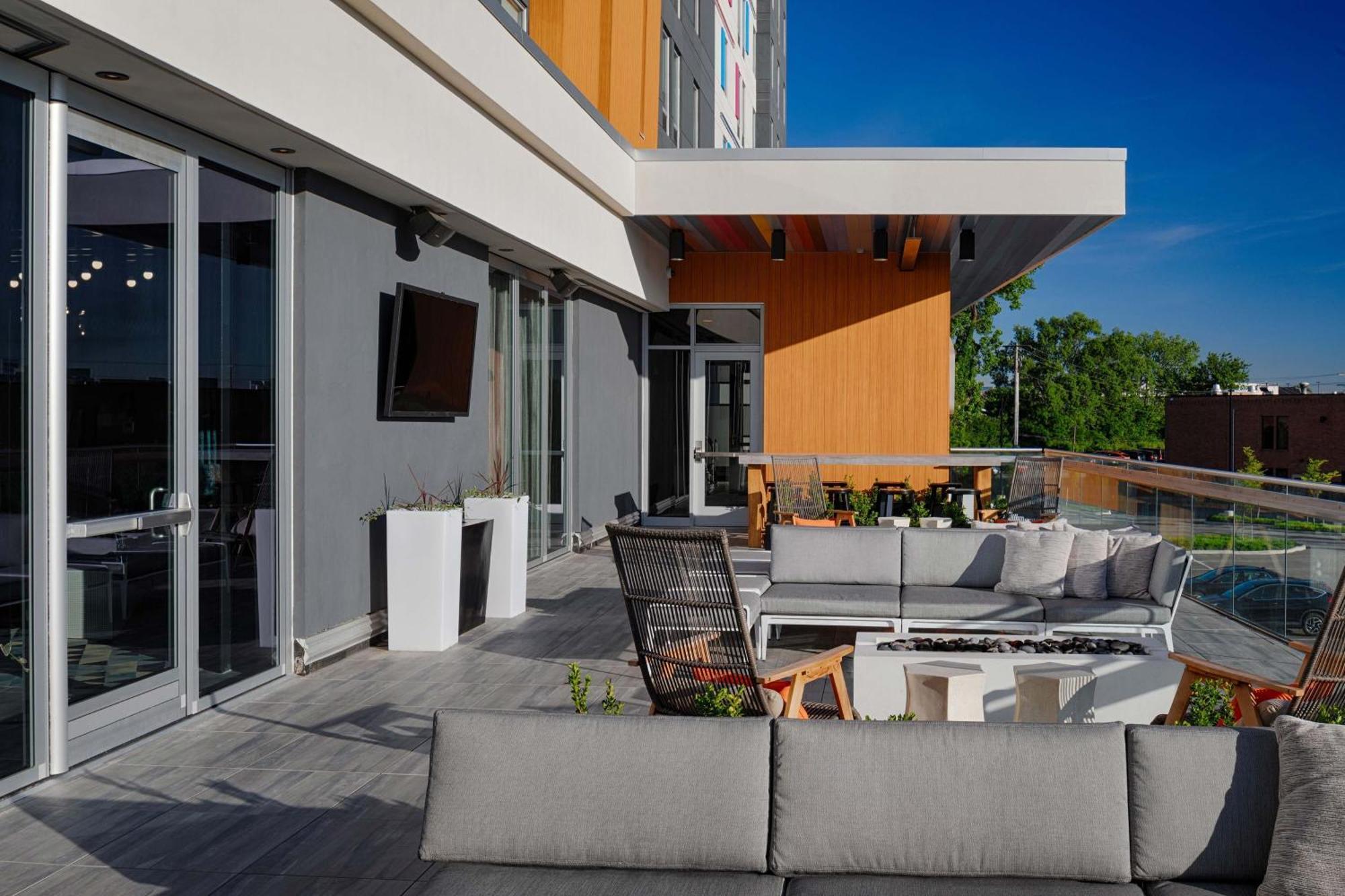 Aloft Columbus Hotel Exterior photo